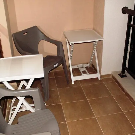 Astoria 2 Studio Appartamento *